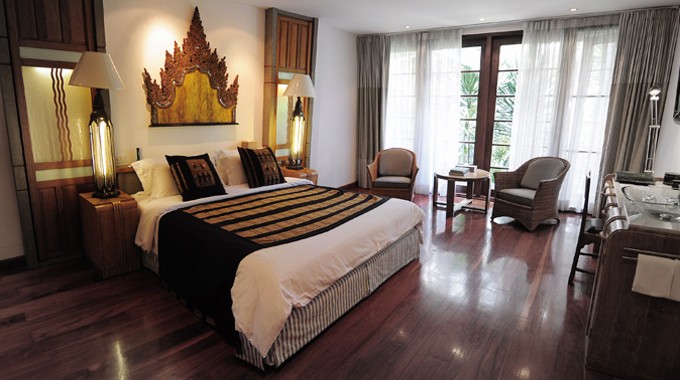 Bangkok Gay Hotel | Bed & Breakfast Babylon Bangkok Thailand